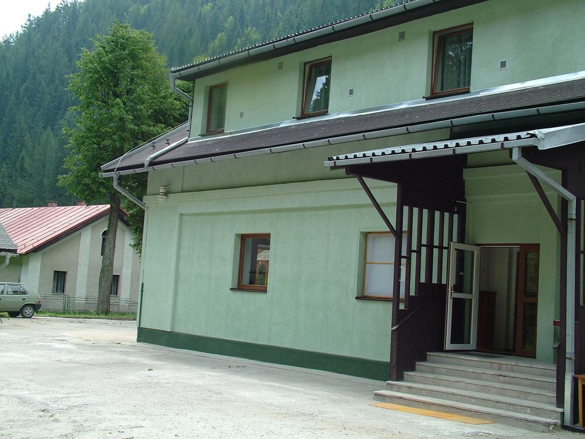 Penzion Borovica Stratená Exterior foto